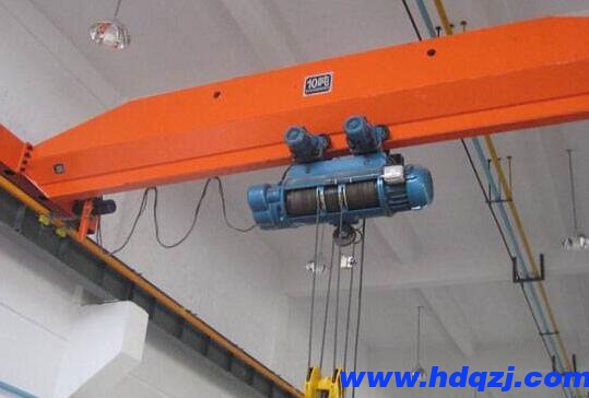 單梁起重機配件磨損的防治方式 單梁起重機配件磨損的防治方式