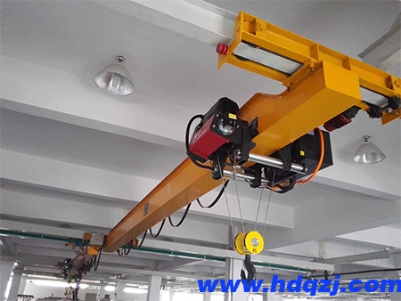 LX型電動(dòng)單梁懸掛起重機(jī)